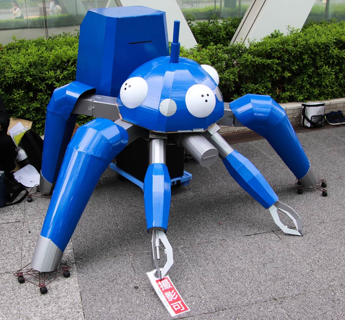 アニメ「攻殻機動隊S.A.C.」シリーズに登場する戦車「タチコマ」/コスプレNEWS（みなみさん@cosplay_news01）作成