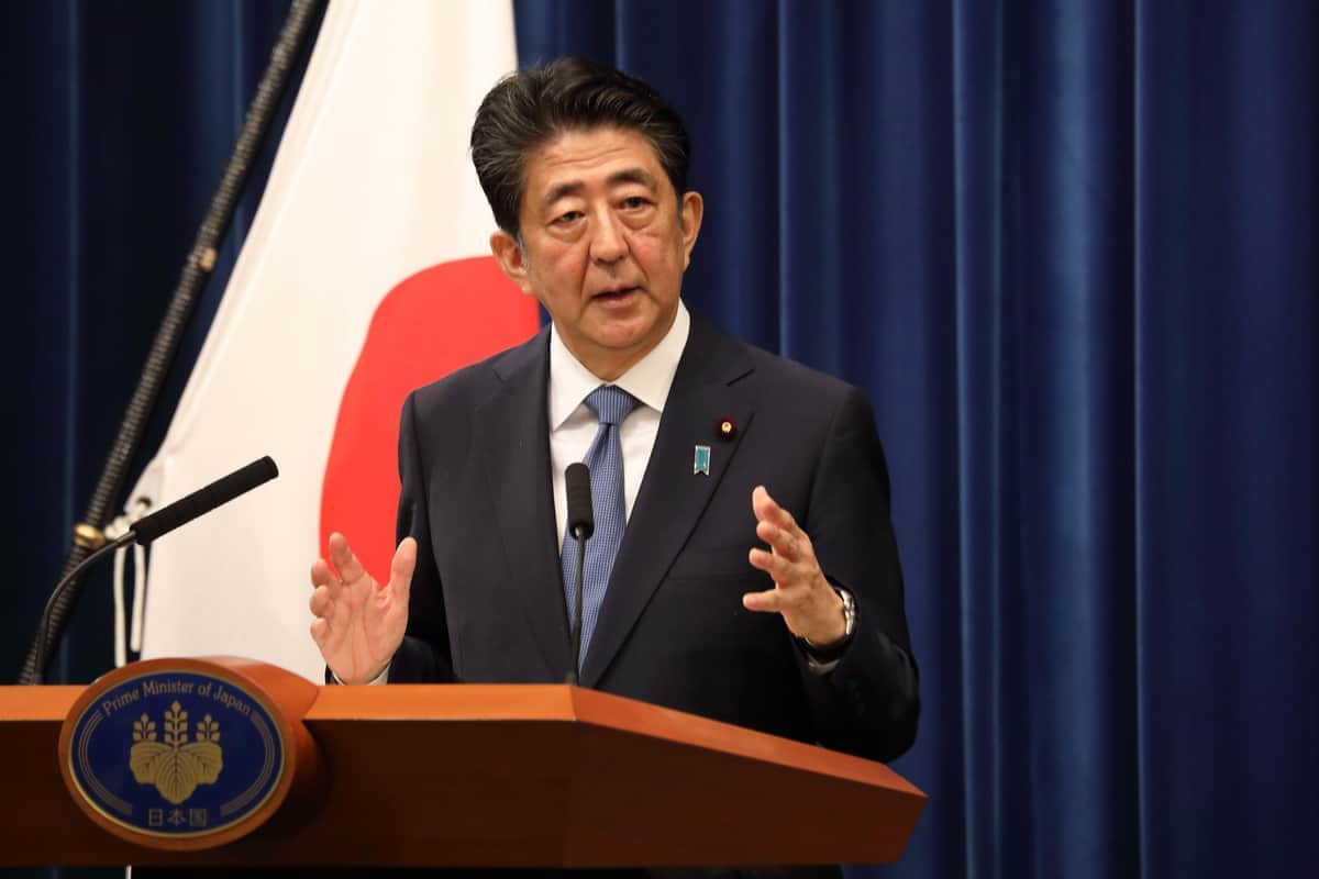 ビル・ゲイツ氏が絶賛した安倍元首相の功績　追悼文で称えた「グローバルヘルスへの貢献」