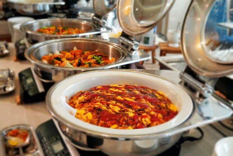 ビュッフェ形式（写真はイメージ）