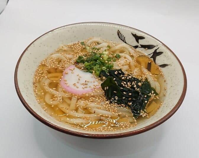ごまうどん…かどや製油のゴマと油を使用したうどん