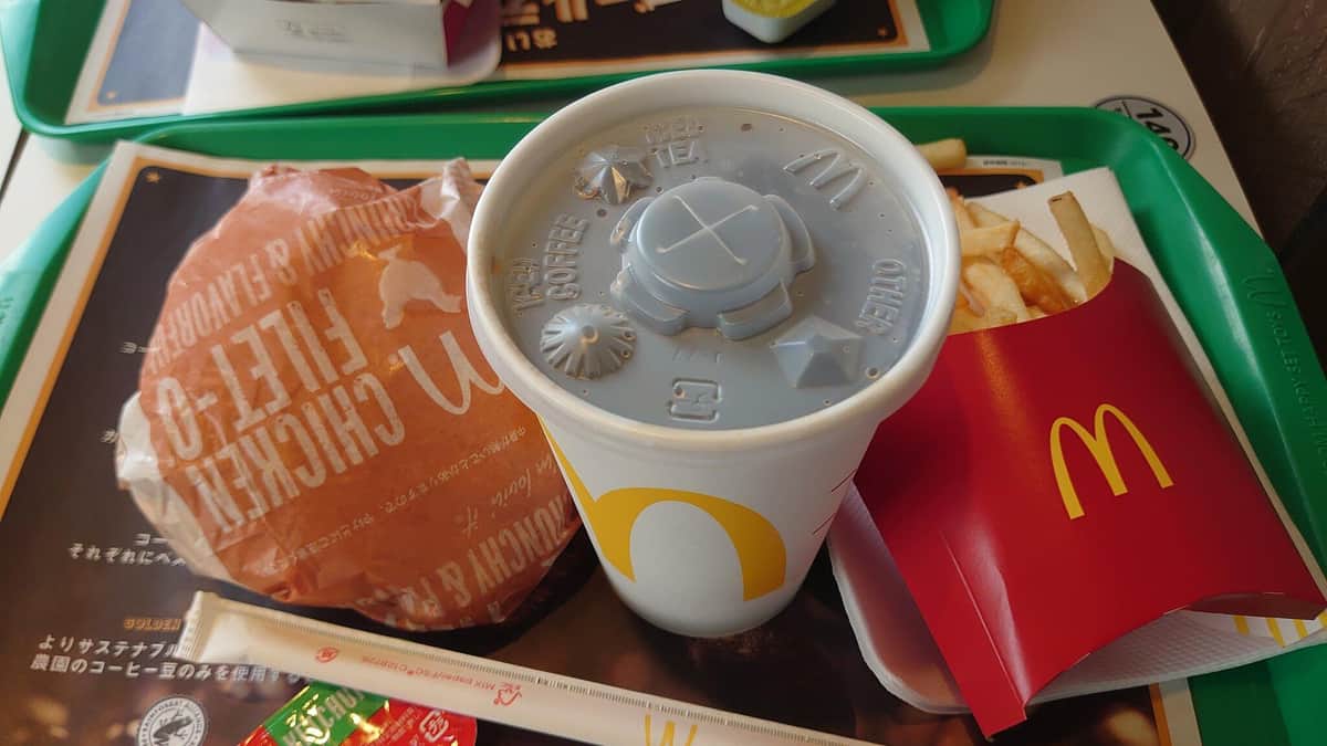 新しく作り直した「チキンフィレオセット」（@megahon_01さんご提供）