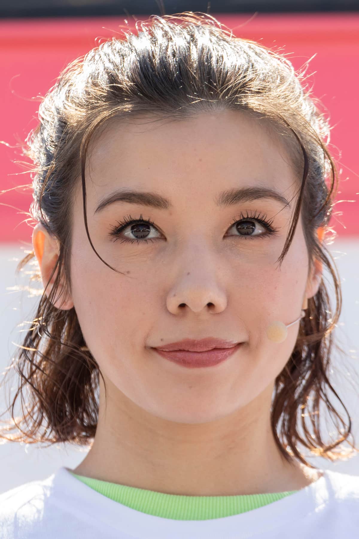 仲里依紗のゴリゴリ「ガングロギャル」にネット衝撃　「笑いが止まらない」「クオリティ高い」