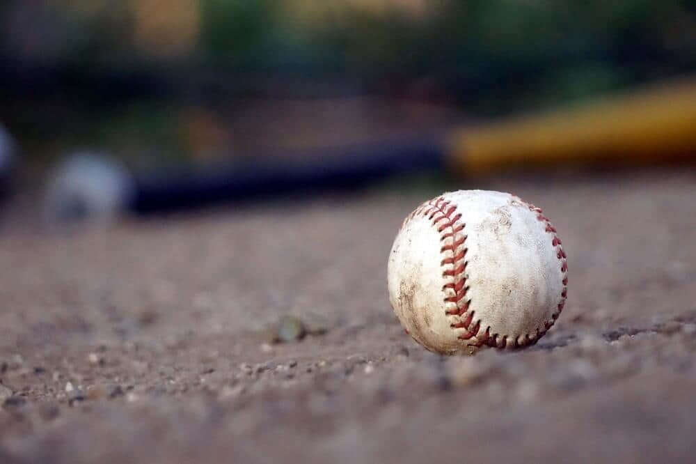 広島・安部は引退決意...戦力外のベテランを待つ「厳しい現実」　山口俊・平田良介に吉報は届くのか