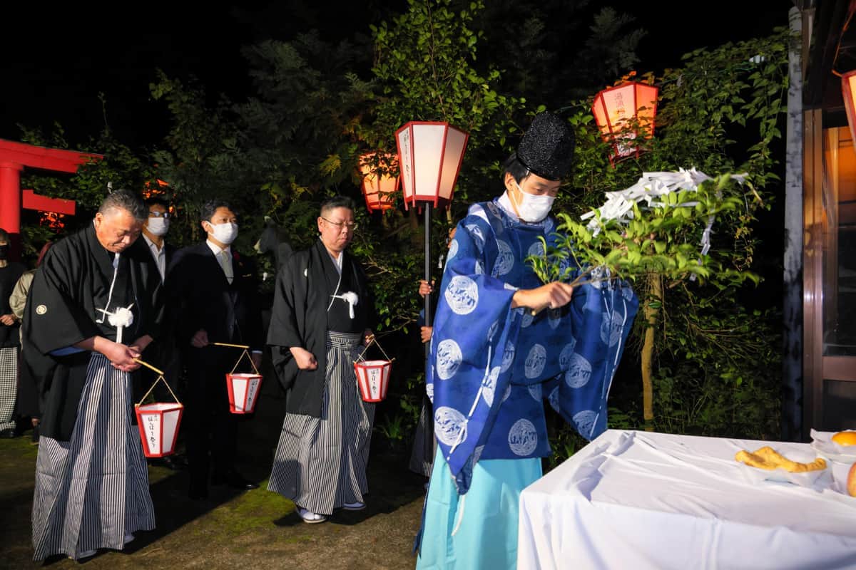 湯涌ぼんぼり祭りの様子（山下さん提供）