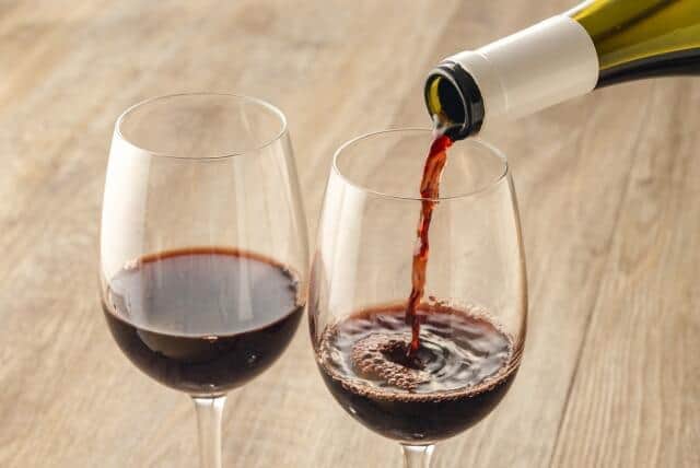 ボジョレー・ヌーボー？ボージョレ・ヌーヴォー？　正しい表記はどれなのか...日本語学者に聞いてみた