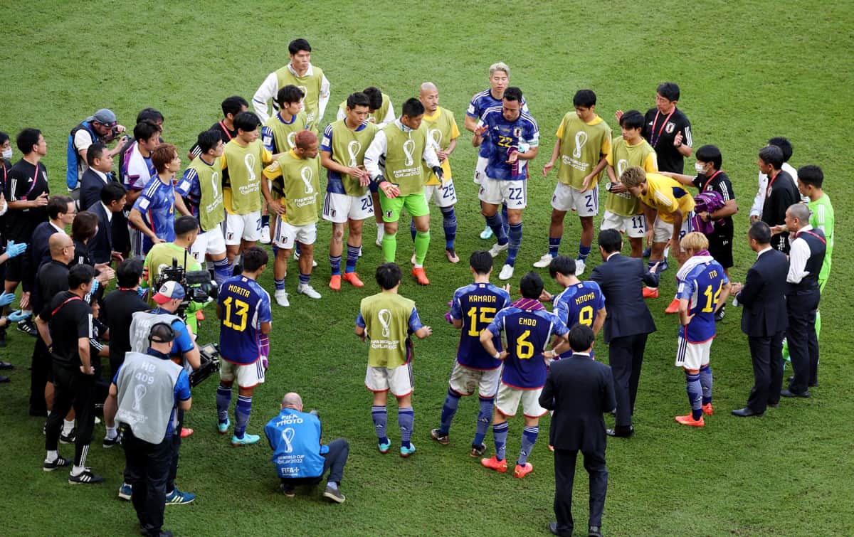 W杯敗戦の日本代表が「ロッカー滅茶苦茶に」→実はフェイク　海外で拡散も...半年以上前の他国写真