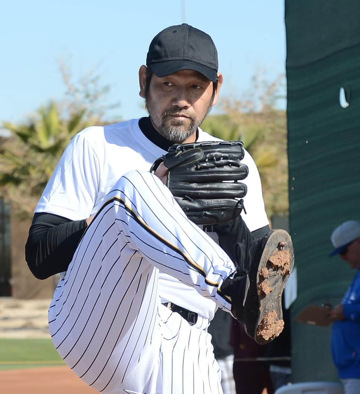 女性アスリートへ「女じゃないね」　元阪神・下柳剛氏が暴言DM？告発拡散も...本人「乗っ取り」と否定