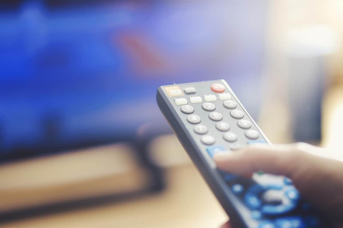 猛吹雪で髪真っ白...報ステ・豪雪中継レポーターに心配続出　「あまりに大変そう」「危ないし辛いだけ」