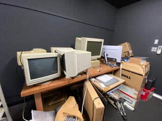 Power Macintosh 7600/200は、２年生の実験演習の実験で使用しているそう