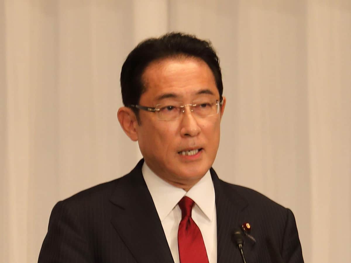 岸田首相「必勝しゃもじ」に批判続出　ゼレンスキー大統領に贈呈...SNS「いらないと思う」「恥ずかしい」