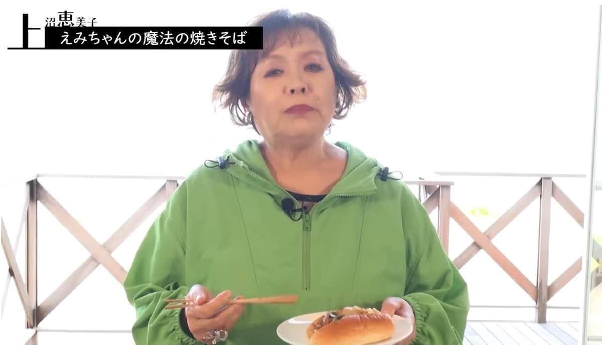 上沼恵美子が焼きそばに入れる「意外な調味料」　ひと回しで味が激変...スタッフも驚愕「お店開けます」