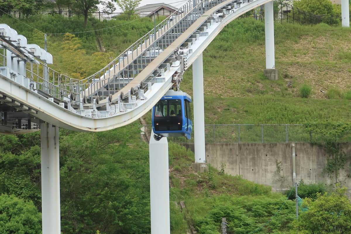 広島「スカイレール」、2023年末の運行終了は延期か　日本唯一の「モノレール+ロープウエー」