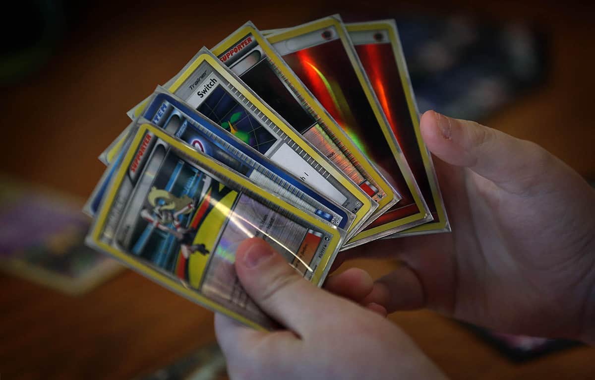 ポケモンカード求め「こんな時だけアホ面下げて来るやんケ！」　販売店の貼り紙が話題、店主「トラブルで辟易」