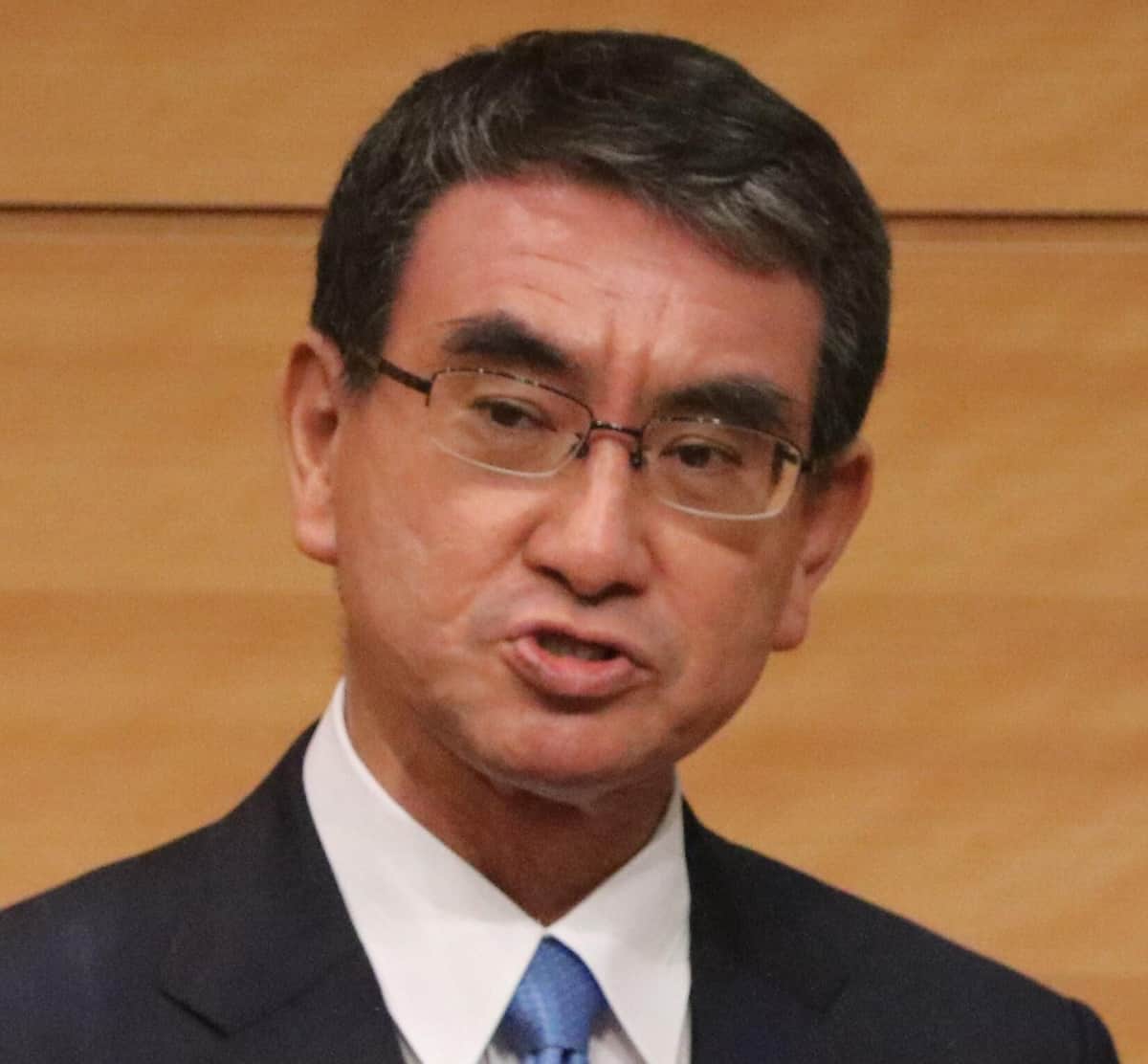 「デビュー当時の氷川きよしに見えた」　若かりし河野太郎氏にSNS衝撃「俳優みたいにイケメン」