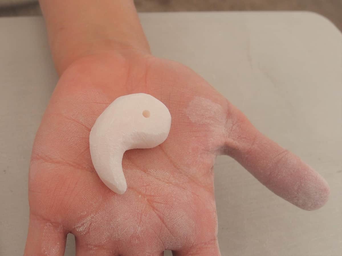 埼玉で「勾玉作り」の授業あった？SNSで意見二分　22年度は604人が体験、関係者に聞いた歴史