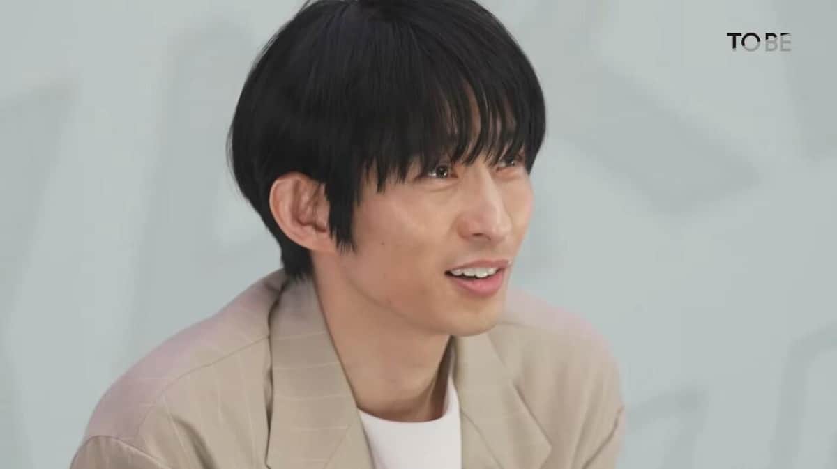 「おしゃれだなと思ったら...」「こんなメッセージとは」　三宅健Twitterまさかの「隠し文章」にファン笑い