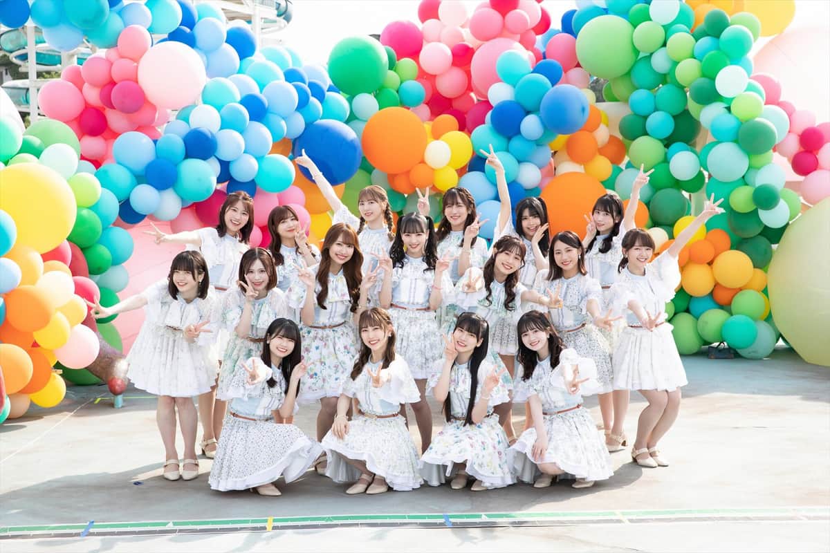 ミュージックビデオは千葉県立富津公園で撮影された（c）2023 Zest, Inc. / AEI）