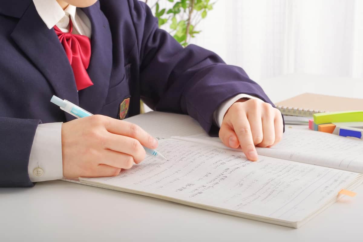 共通テスト「UDフォント」なぜ全ての問題冊子ではない？　背景に「受験生の需要」...大学入試センターに聞く