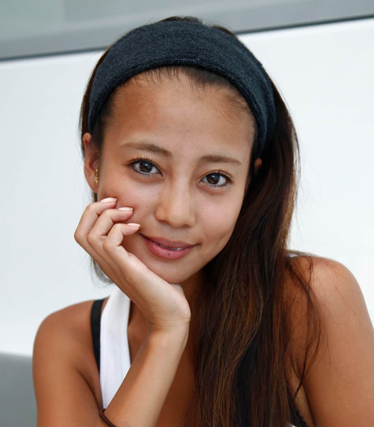 才賀紀左衛門と暮らす娘へ...元妻・あびる優が意味深投稿　「守ってあげられてなくてごめんね」