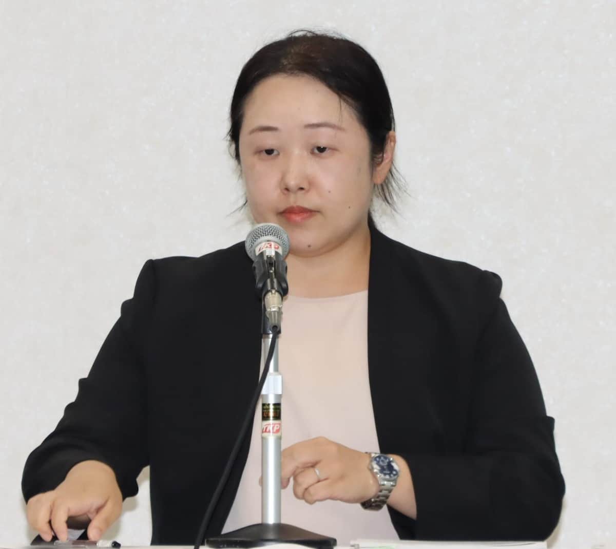 臨床心理士・　斉藤梓氏（2023年8月29日撮影） 