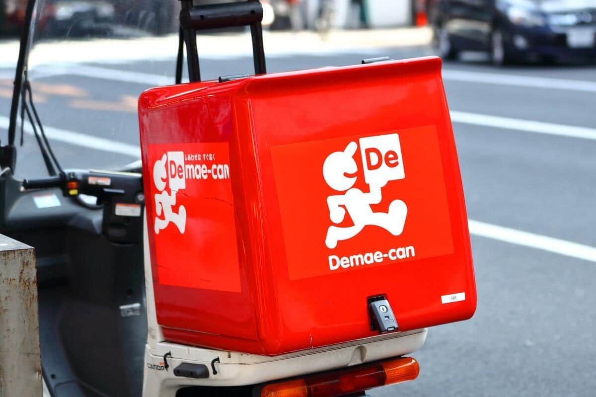 「出前館」配達員が崩れた寿司を「素手で直した」　注文客怒りの苦情「気持ち悪い」...本社が事実認め謝罪