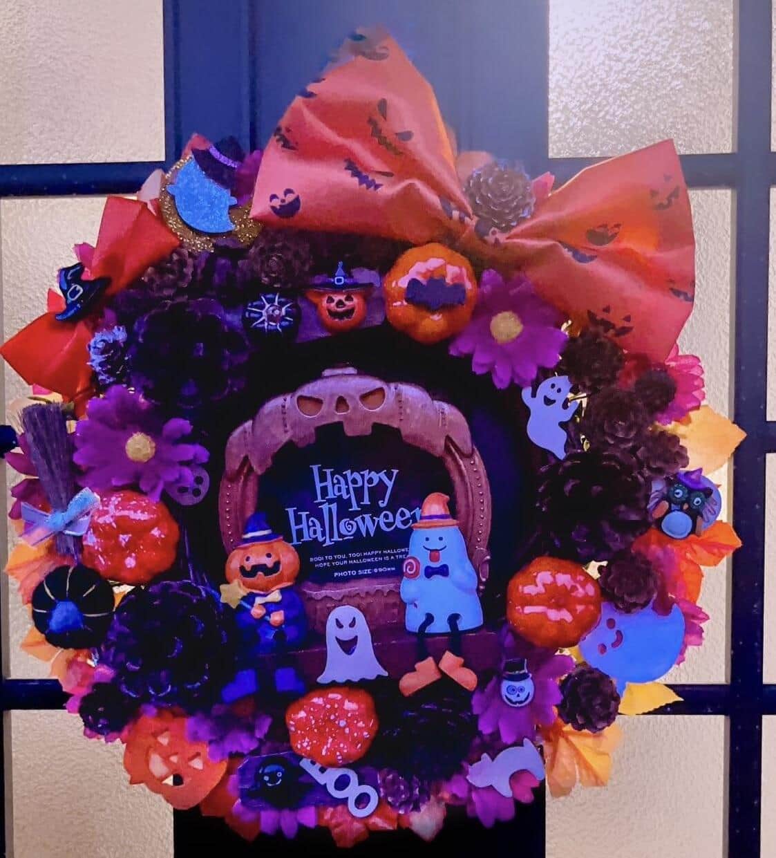 民家から「ハロウィーン飾り」盗む女の動画拡散　「作家さんの1点もので返して欲しい...」愛知県警が捜査