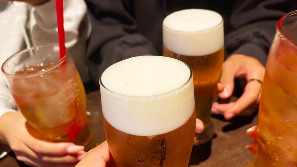 新入社員、歓迎会をまさかの全員欠席...課長ブチギレ　会社の飲み会なぜ揉める？「奢られマナー」巡り議論も