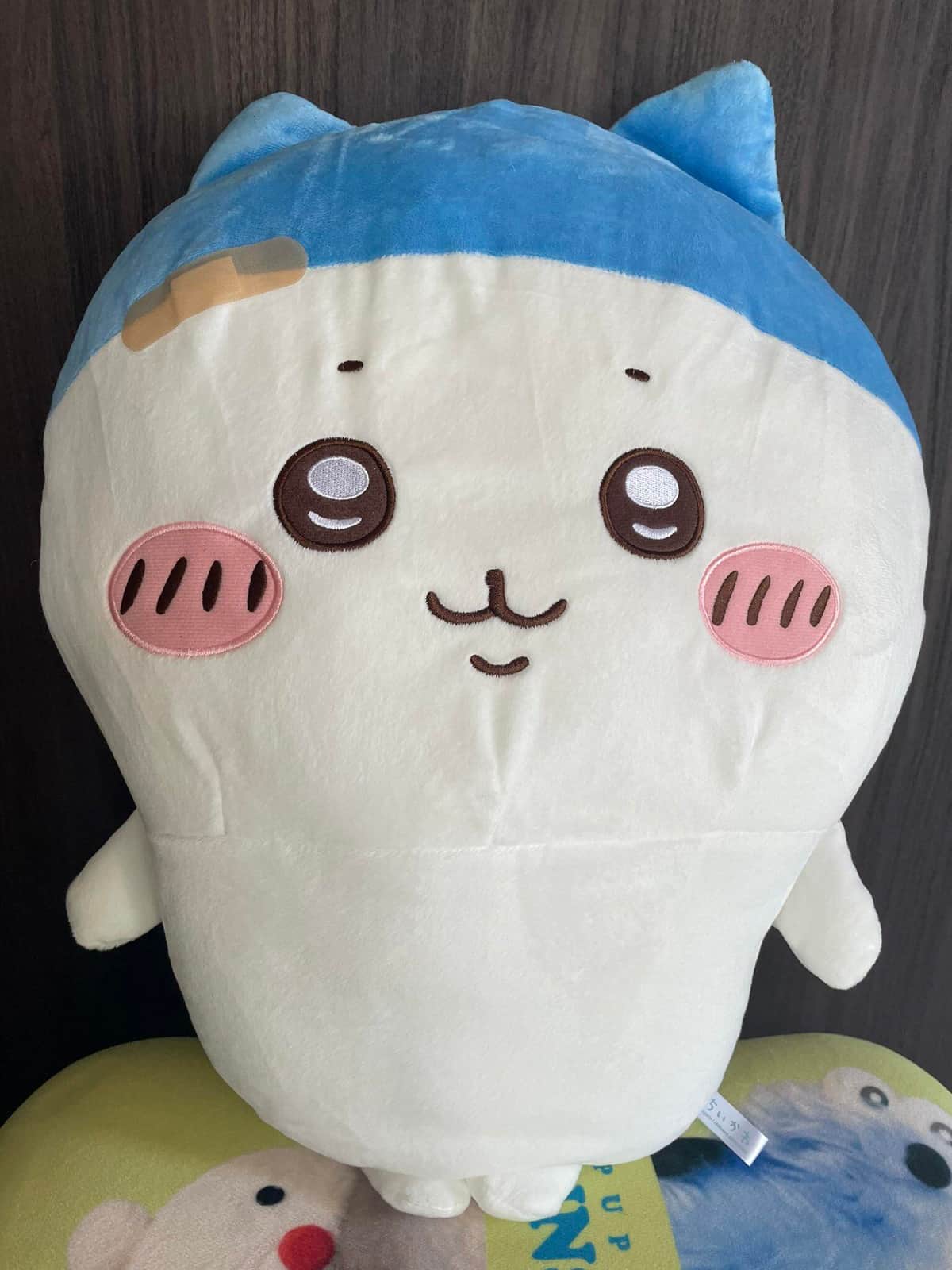 修理前のぬいぐるみ、Xユーザー・うさぎーにょ（＠runrunhappy7777）さんの投稿より