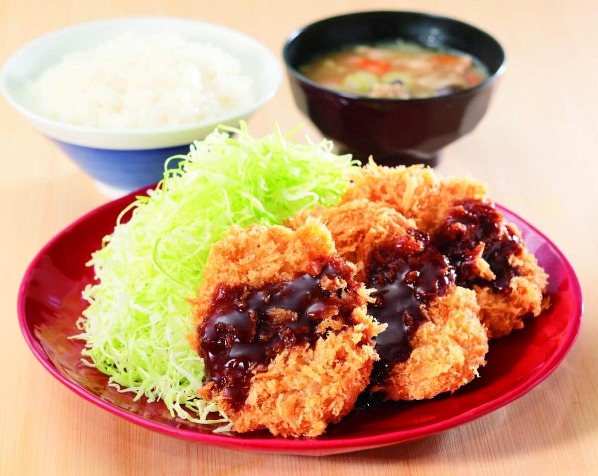 かつやのヒレカツ定食（プレスリリースから）