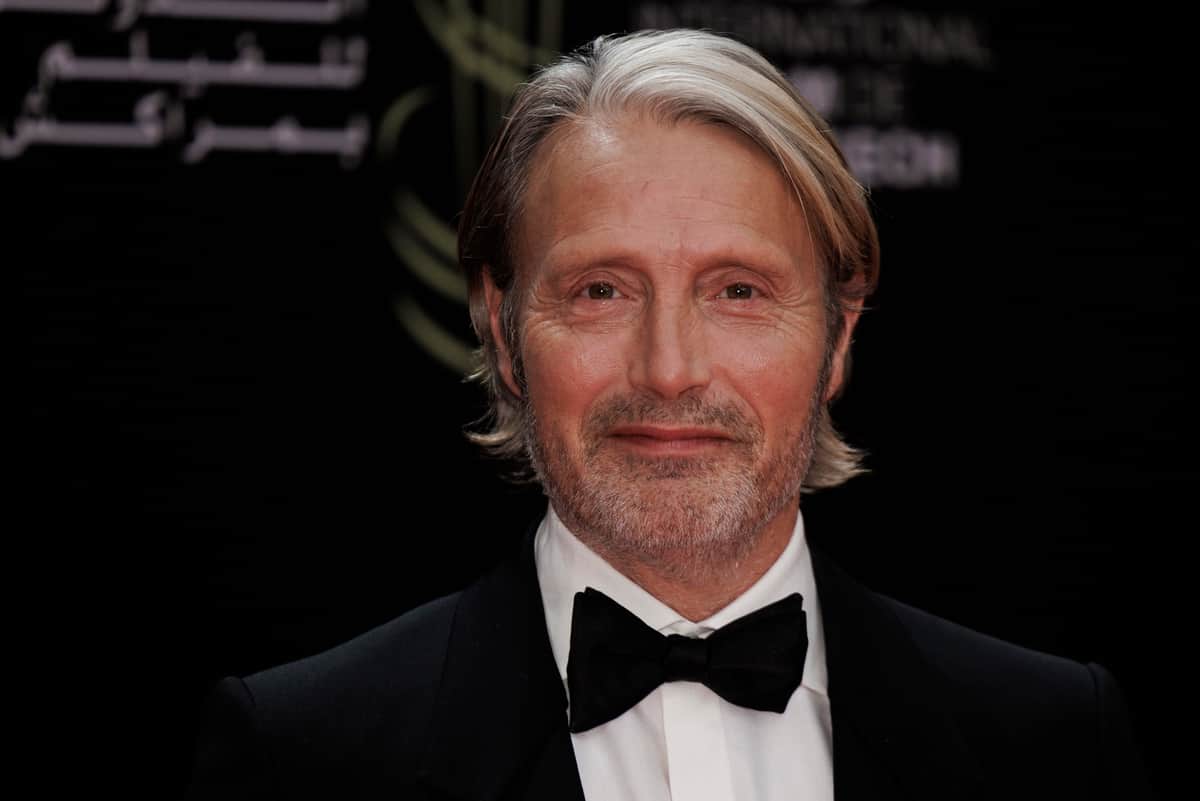 「優しすぎて言葉にならない」北欧人気俳優が「神対応」　息子と行列並んで1時間、すると...ファン大感激の配慮とは