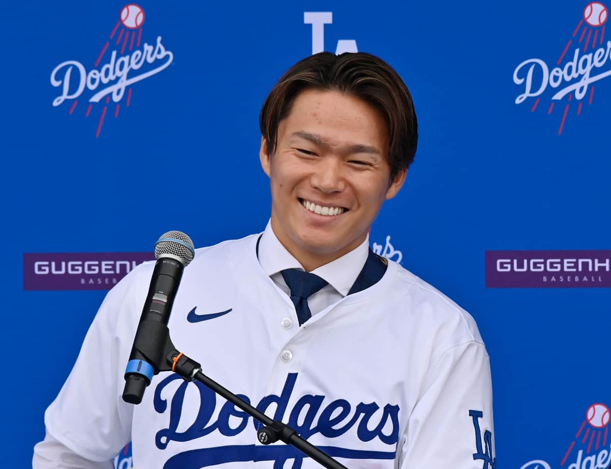 ドジャース入り山本由伸、カタコト英語に「可愛すぎる」　現地記者から「英語教師の姉と特訓中」説も