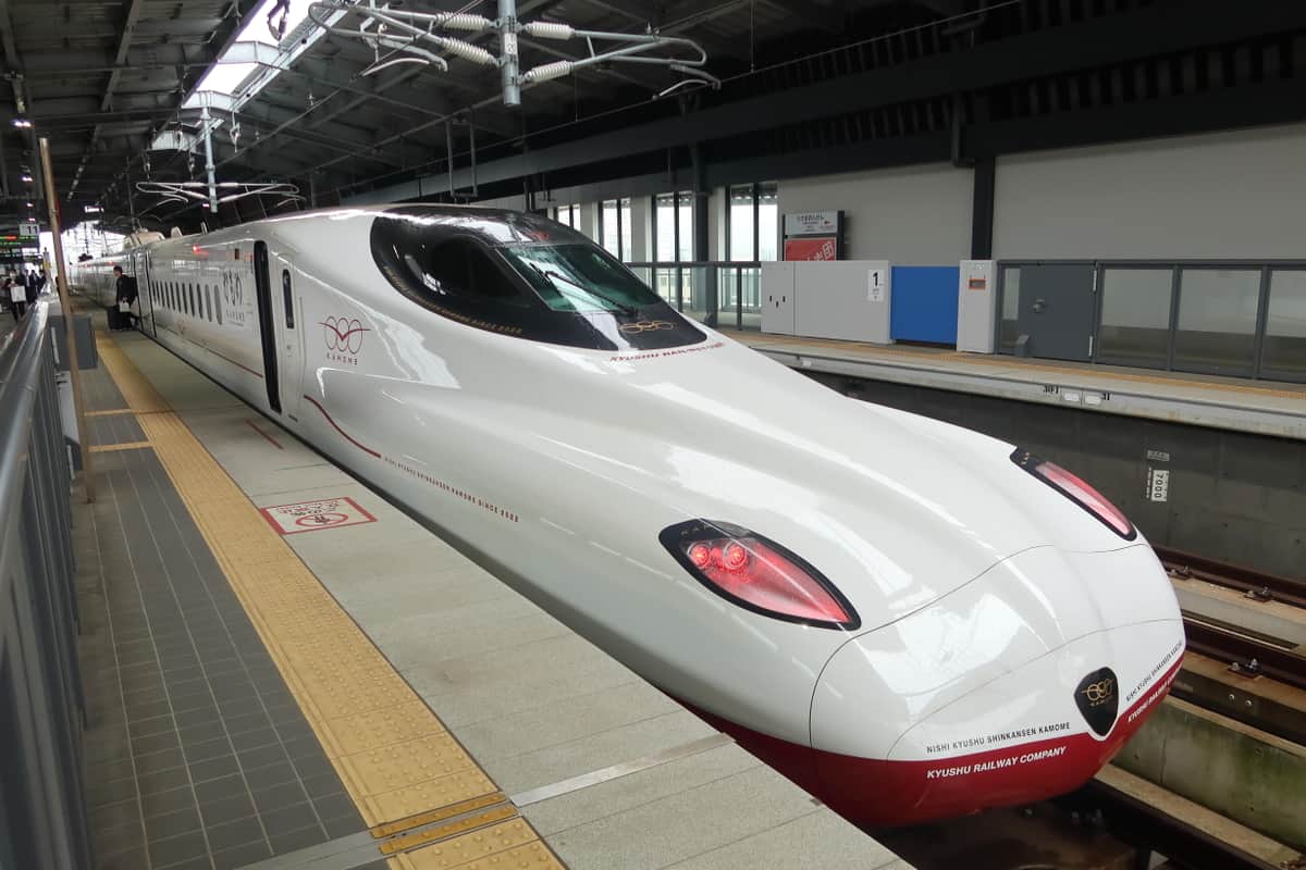 2022年9月23日に開業した西九州新幹線。博多との直結が課題になっている