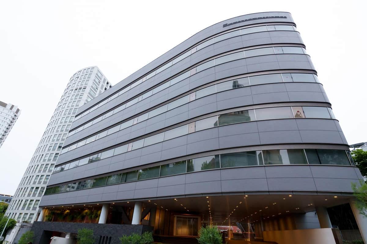 旧ジャニーズ不在の中...「アイドル集結」演出　NHK紅白でネット意見割れる「皮肉でしたね」「必要だった」