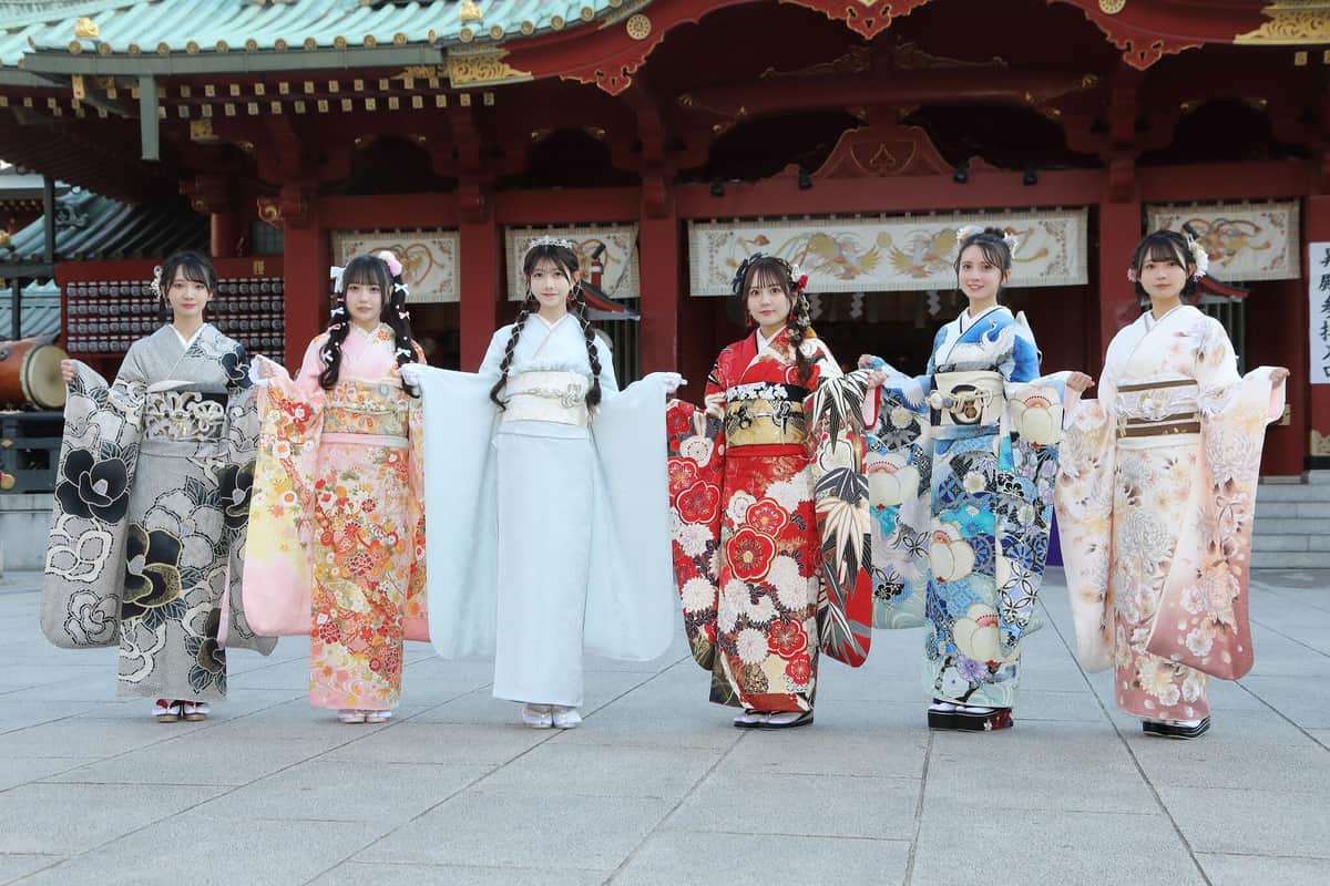 「二十歳のつどい」は東京・秋葉原に近い神田明神（東京都千代田区）で行われた