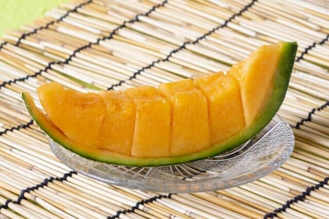 夕張市の特産品には赤肉メロンがある
