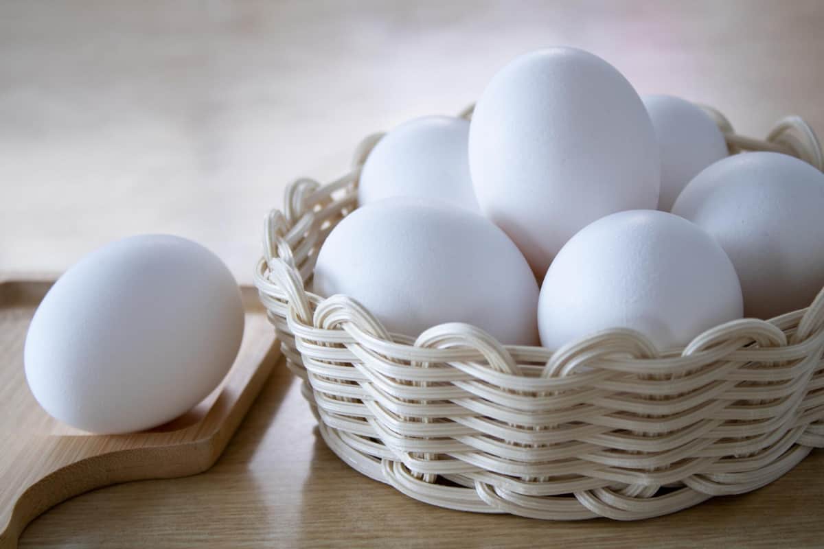 電子レンジに卵3個を入れて爆発、本体も壊れる　危ないのは知っていたけど...そんなことある？専門機関に聞いた