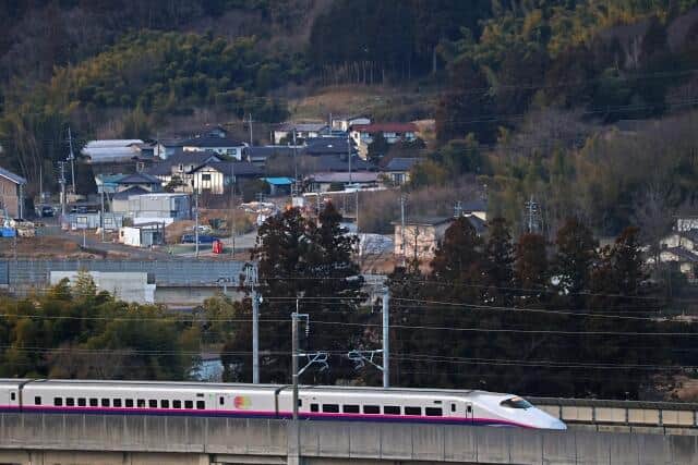 東北を走る新幹線
