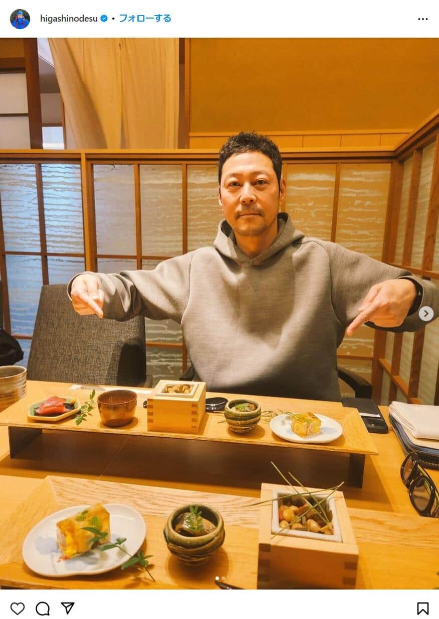 東野幸治さんのインスタグラム（@ higashinodesu）より