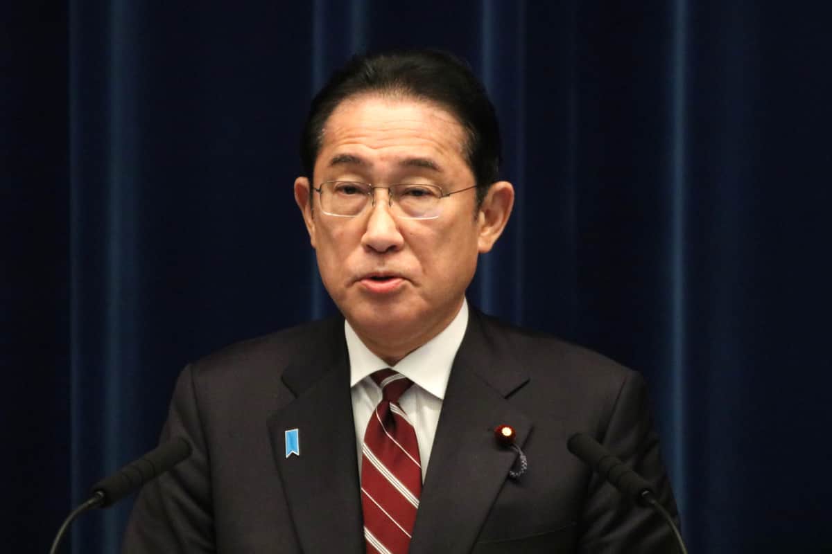 記者会見する岸田文雄首相。来週にも関係者の処分を決めたい考えだ
