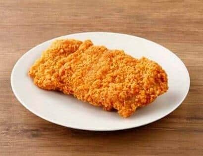 「ＬＬチキ　レギュラー」（公式サイトのニュースリリースより）