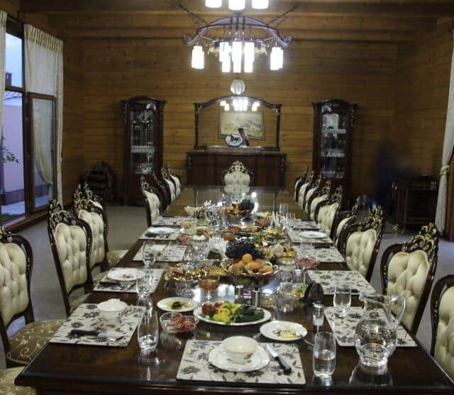 おもてなしの光景