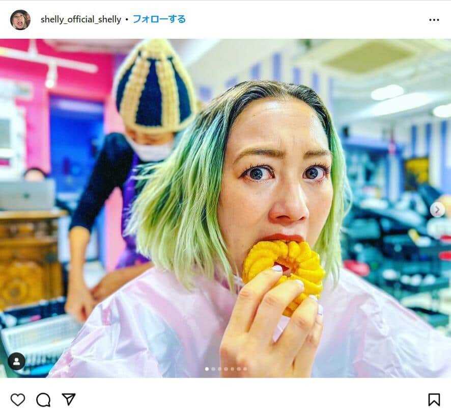 SHELLYさんのインスタグラム（@ shelly_official_shelly）より