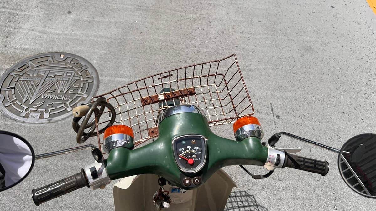 事故直後の様子。写真は芳賀セブンさんのポストから