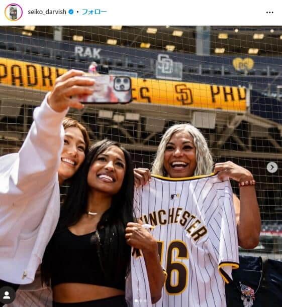 「こんな形で再会できるだなんて」ダルビッシュ妻・聖子、旧知のレスラーと球場で　「絵になりすぎる」「かっこいい」