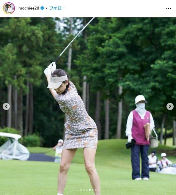 望月理恵さんのインスタグラム（＠mochiee28）より