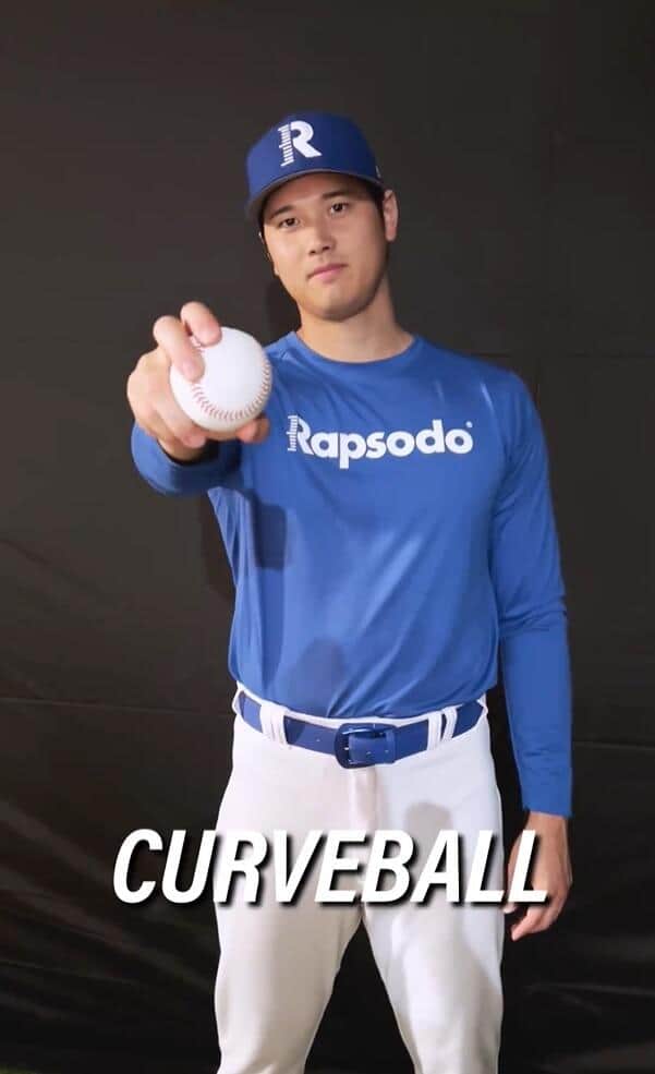 カーブ（ラプソード公式Xより）