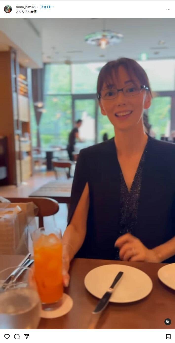 葉月里緒奈さんのインスタグラム（＠riona_hazuki）より