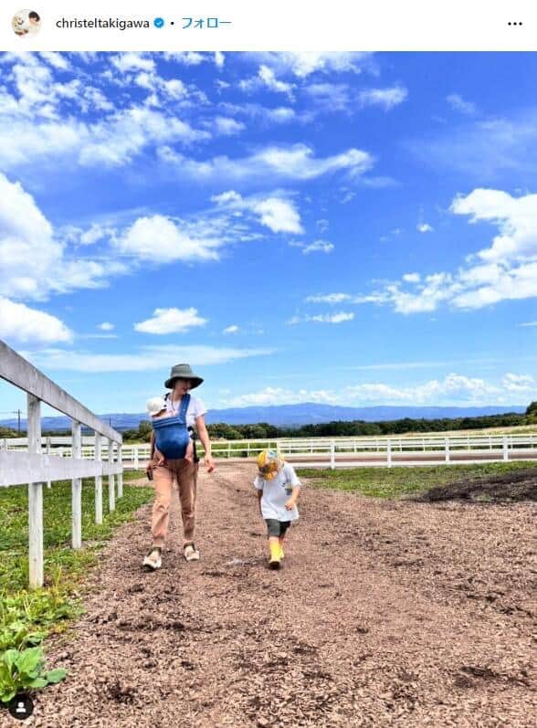 滝川クリステルさんのインスタグラム（＠christeltakigawa）より
