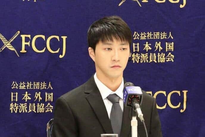 福原愛の元夫・江宏傑36歳、子どものごはん見守る「幸せ」家族ショット　「こんなパパがいて子供たちは幸せ」