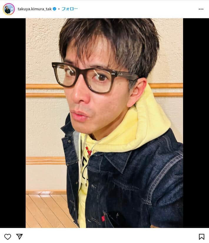 木村拓哉「あつっ！」いちはやく半袖Tシャツ姿...最高気温の日に　「よく似合う」「爽やか」の声